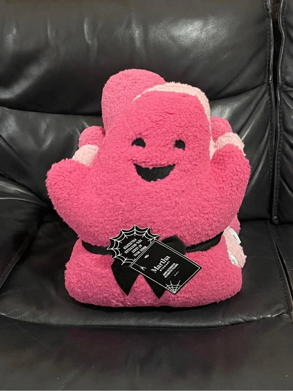 Halloween Martha Stewart Pink Ghost Pillows (3)